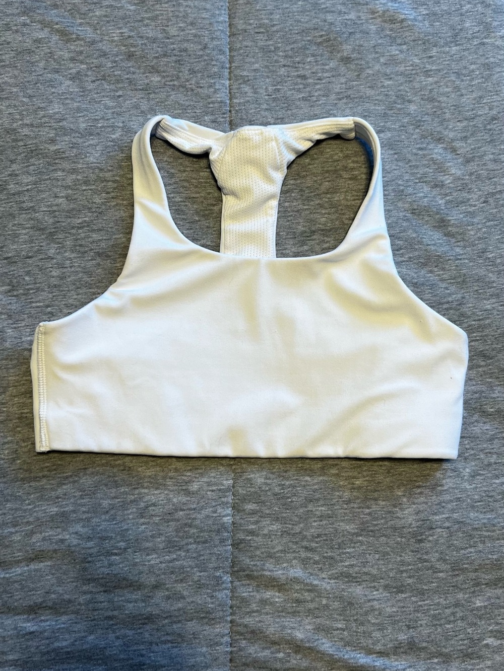 Athleta White Racerback High-Neck Sports Bra | Girls size M (8/10)